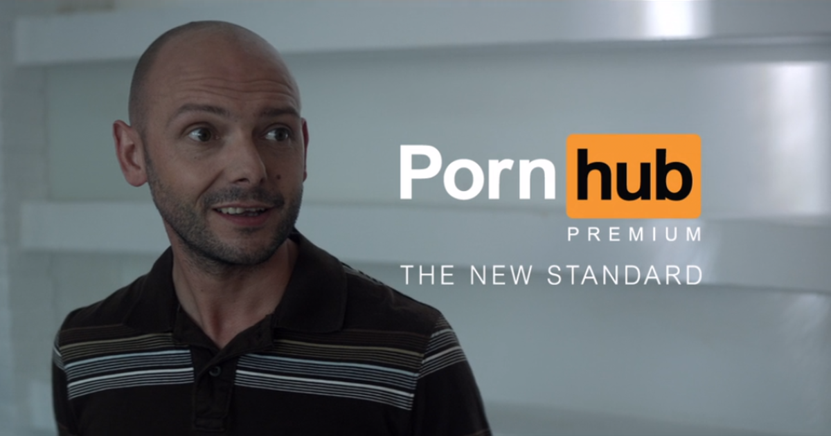 PornoHub в новой рекламе сравнил премиум-подписку с качественными вещами.