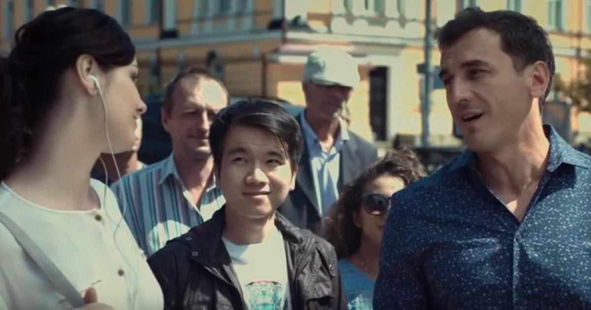 Украинцы спели на улицах в рекламной кампании «Чернігівського».