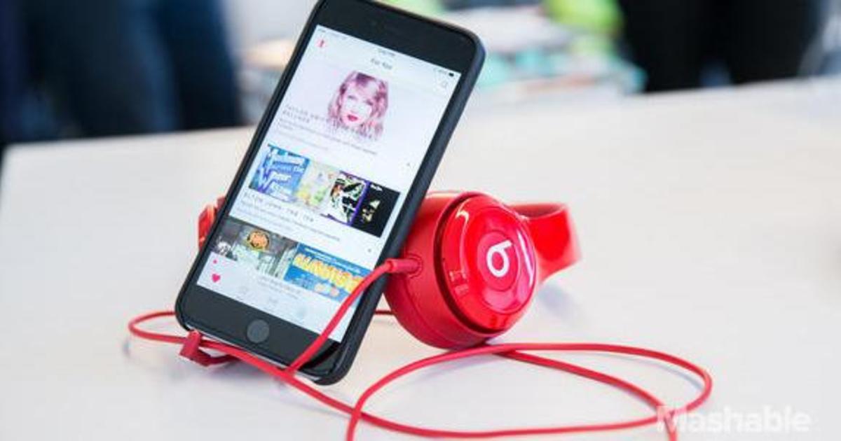Apple и Burberry запустят брендированный музыкальный канал.