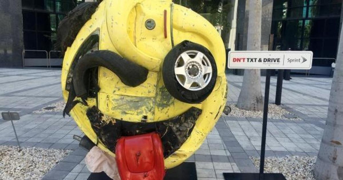 Кто (emoji), тот (emoji) последний.
