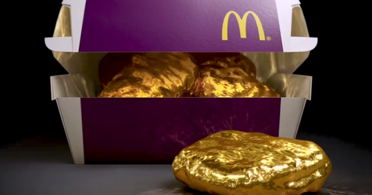 Макдональдс в Японии разыгрывает золотой наггетс и золотую картошку фри.