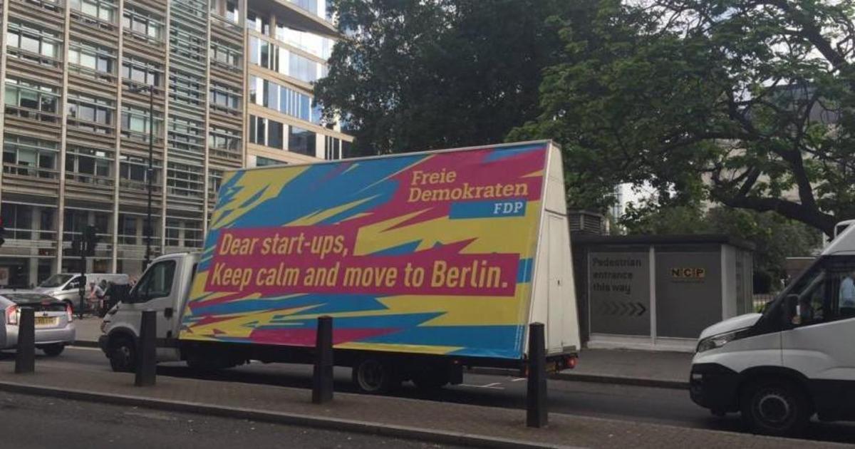 Берлин протроллил лондонские стартапы в дерзкой Brexit-акции.