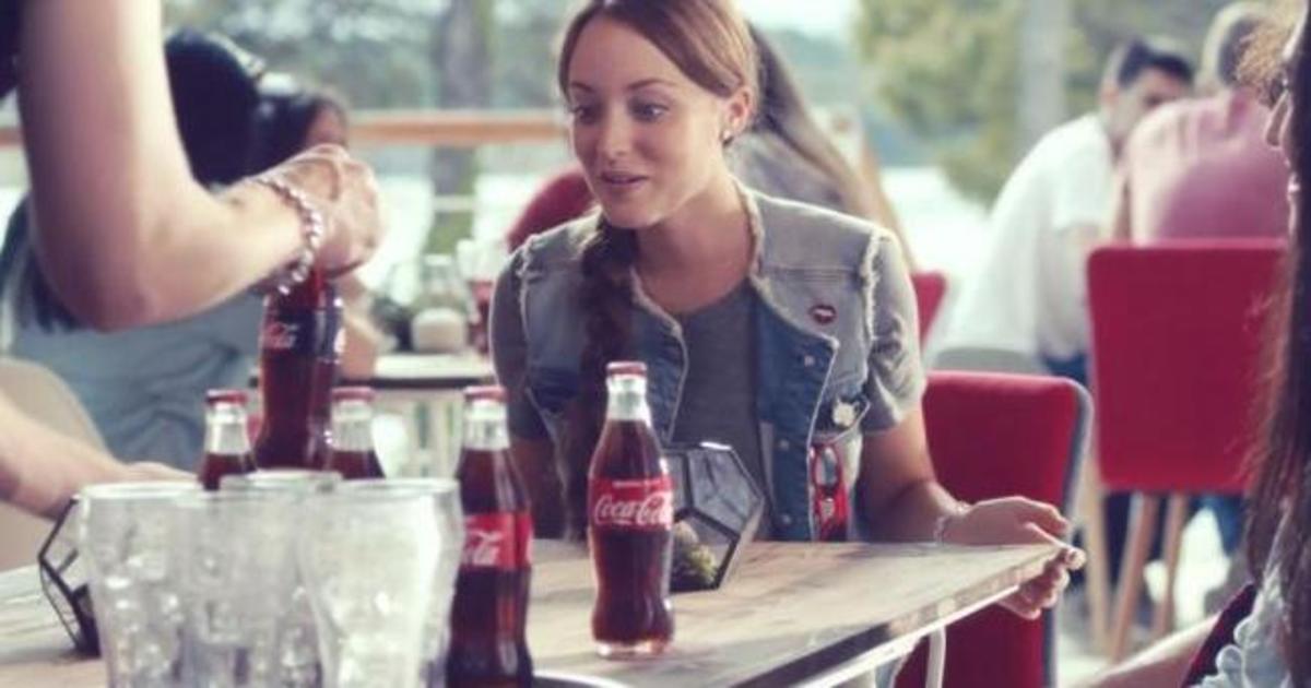 Coca Cola добавила немного волшебства в рекламе от David.