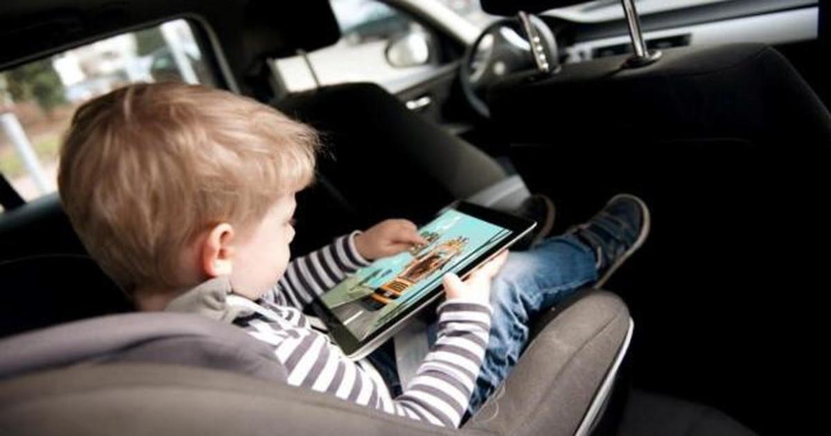 Как рассказать детям о правилах дорожного движения с помощью мобильной игры