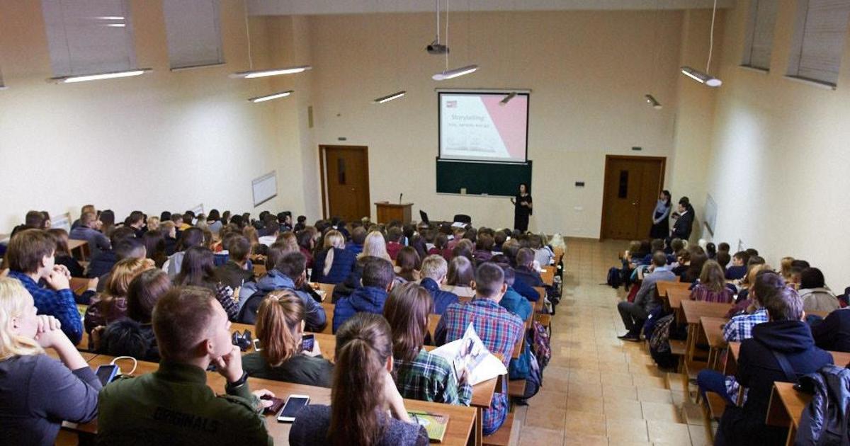 #business2Students: курс на сторителлинг, креативность и холакратию