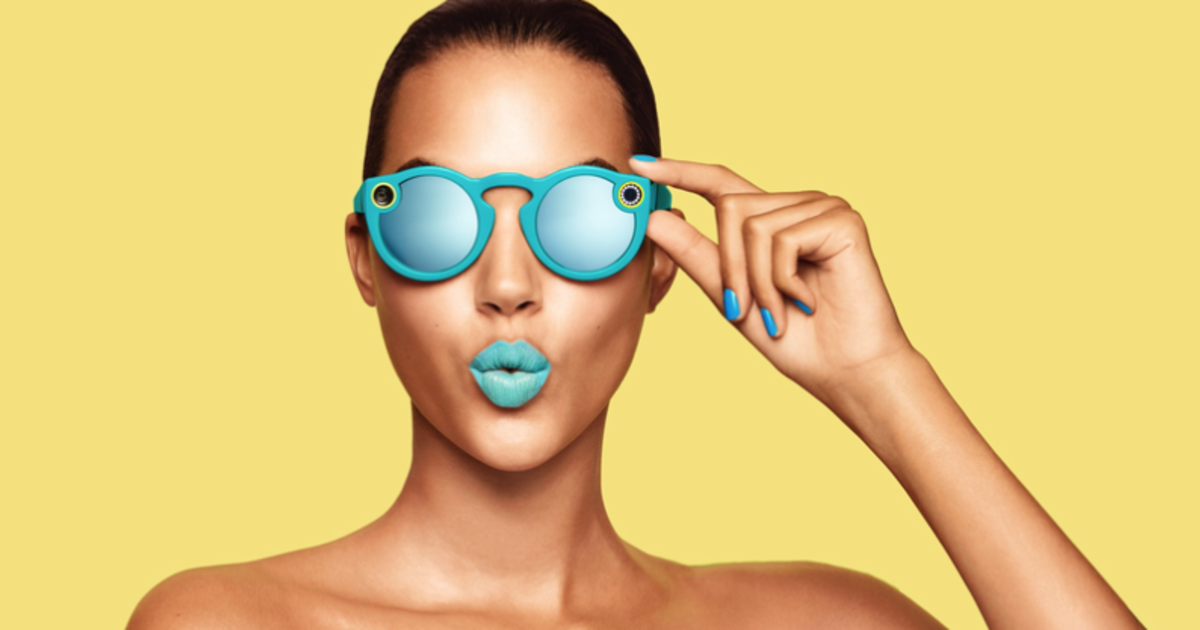 Snapchat представил солнцезащитные очки со встроенной камерой.
