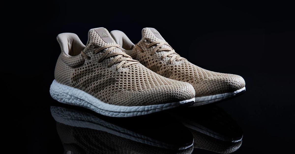 Adidas представил биоразлагаемые кроссовки.