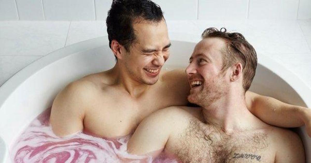 LUSH Сosmetics показала любовь гей-пар в кампании ко Дню Св. Валентина.