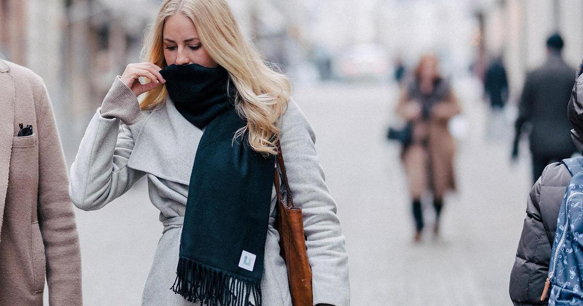 Шведская компания создала шарф, который убережет от простуды.