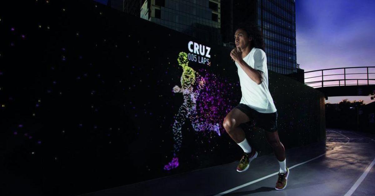 Nike бросил вызов бегунам, заставив соревноваться с digital-двойниками.