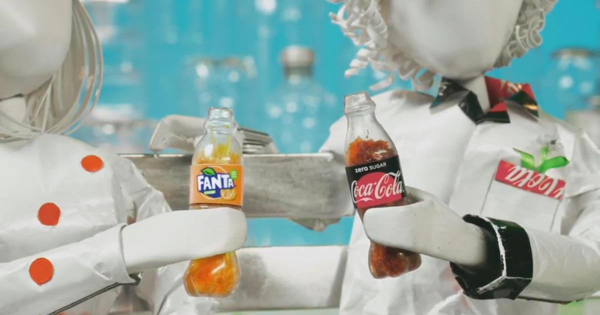 Чудесное видео о любви Fanta и Coca-Cola говорит о ценности переработки.