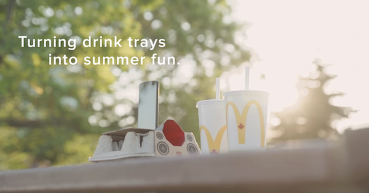 McDonald’s превратил подставки для стаканчиков в бумбоксы.