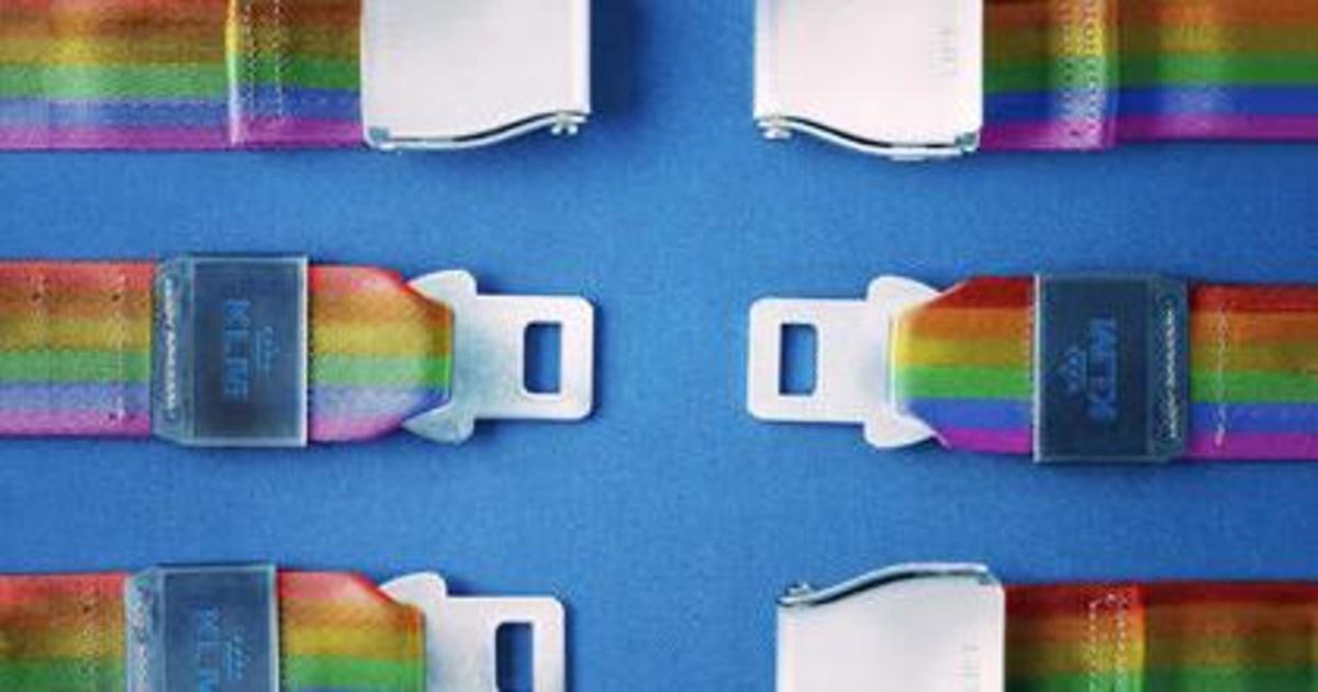 KLM высмеяли за рекламу гей-прайда в Амстердаме.