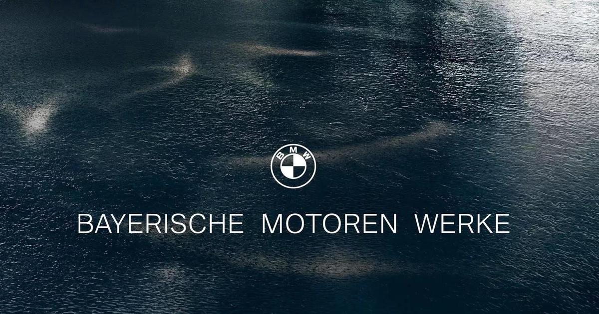 BMW анонсировал выход нового логотипа.
