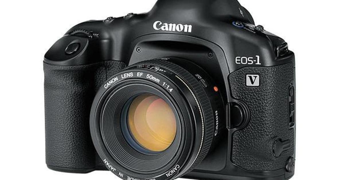 Конец эпохи: Canon перестала продавать пленочные камеры.