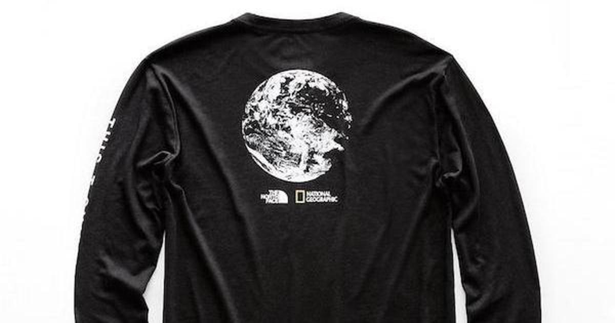 National Geographic создала футболки из мусора, найденного в парках.