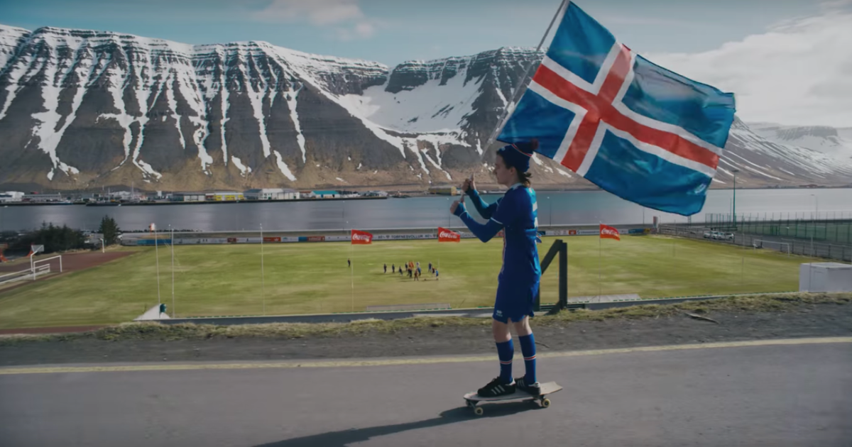 Вратарь сборной Исландии снял впечатляющий ролик для Coca-Cola к ЧМ-2018.