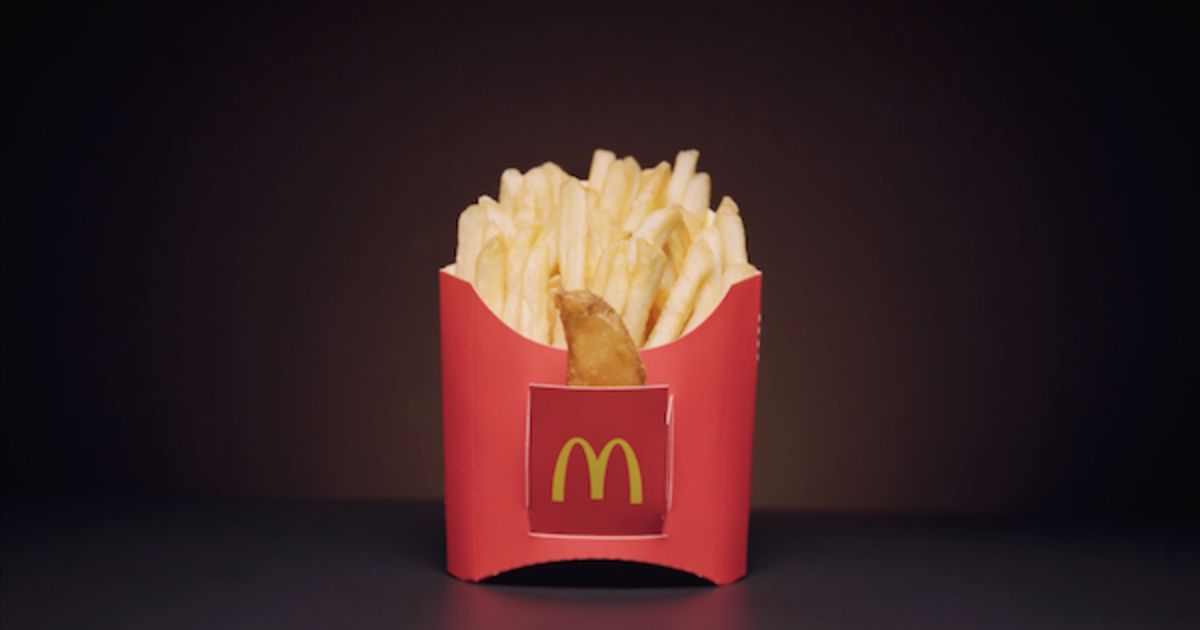 McDonald’s впервые изменил упаковку для картошки фри.