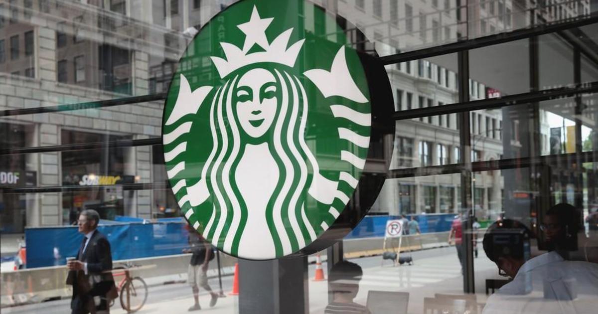 Starbucks открывает в США кофейню для глухих и слабослышащих клиентов.
