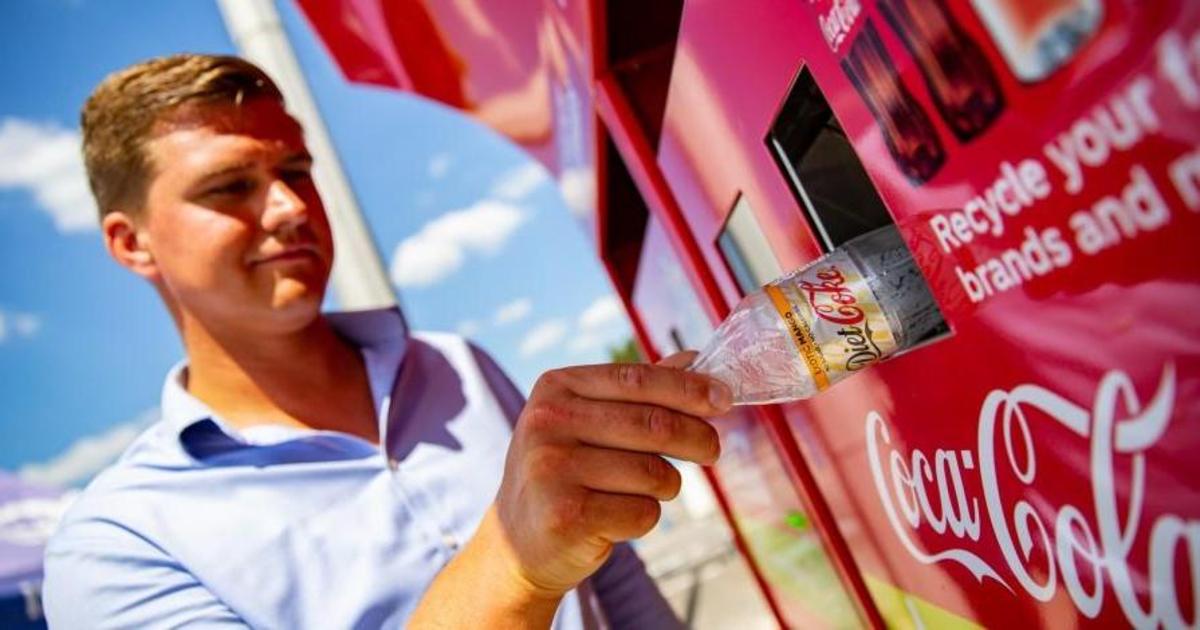 Coca-Cola будет вознаграждать британцев за отданный на переработку пластик.