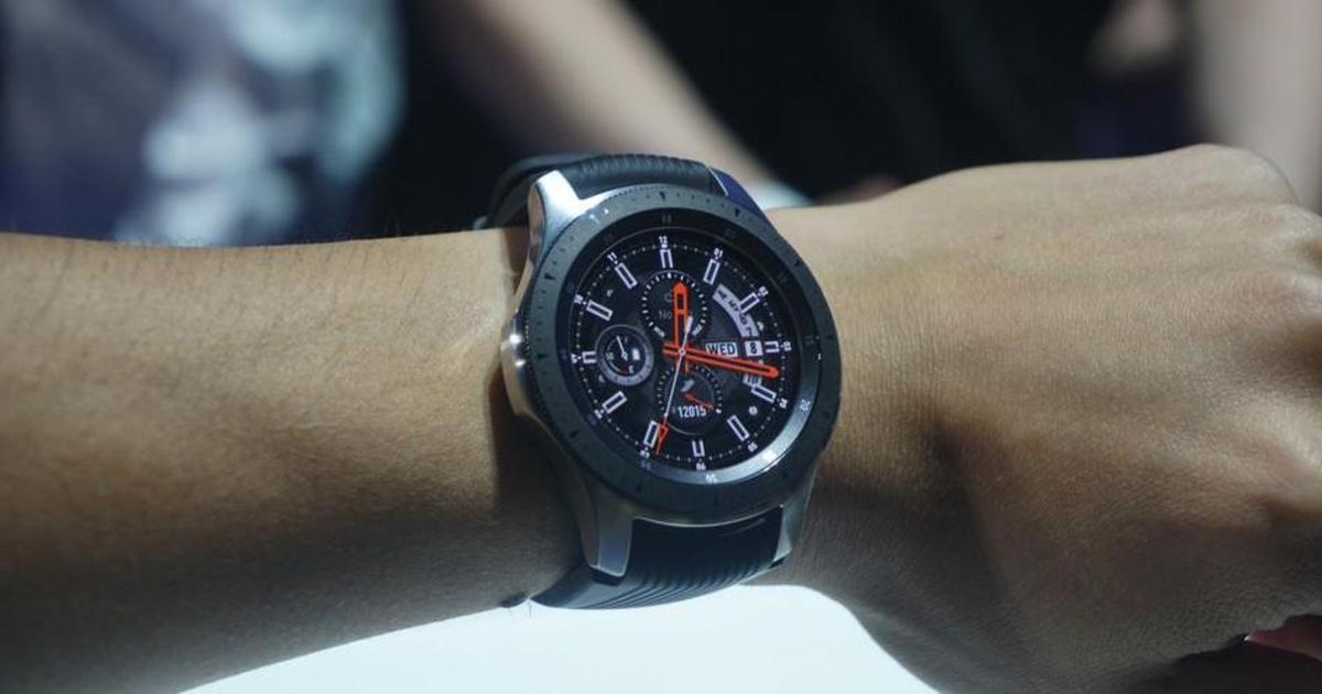 Samsung представил новые стильные Galaxy Watch.