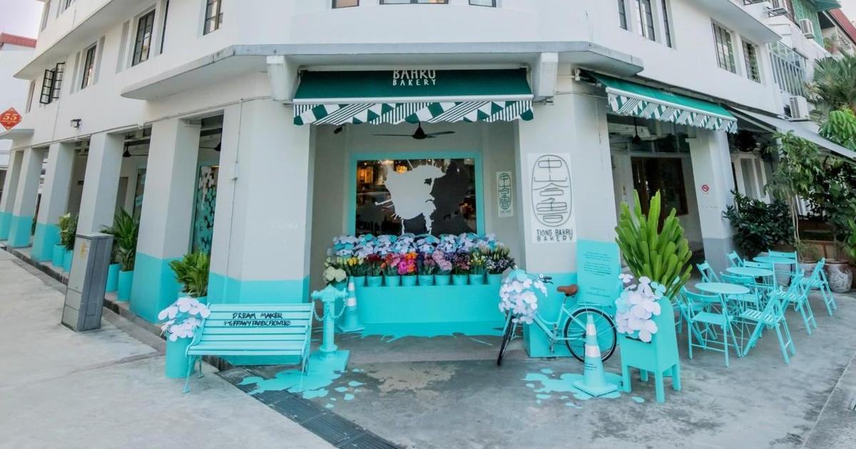 Tiffany &#038; Co забрендировала пекарню в Сингапуре для промо новой коллекции.