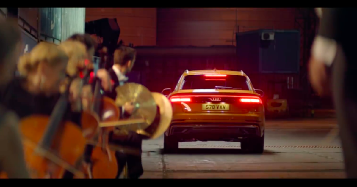 Оркестр Одесской филармонии и Одесский порт снялись в рекламе Audi.