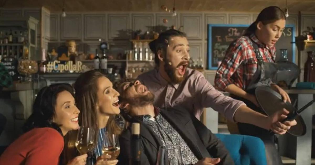 В рекламе украинского бренда Bolgrad разрушили винно-снобские правила.