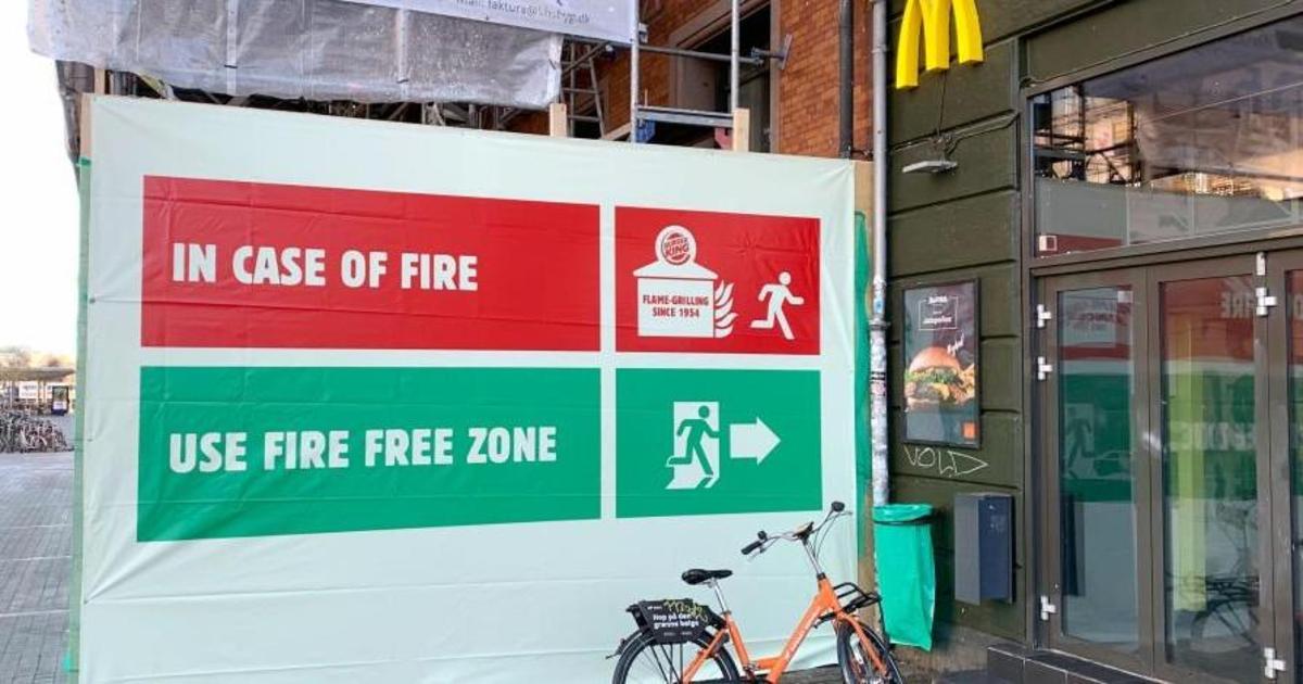 Burger King дразнит McDonald&#8217;s билбордом о противопожарной безопасности