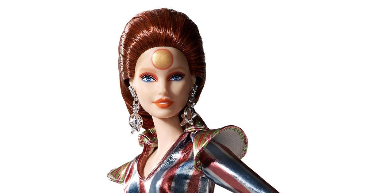 Mattel отметила 50-летие выхода песни «Space Oddity» Дэвида Боуи куклой