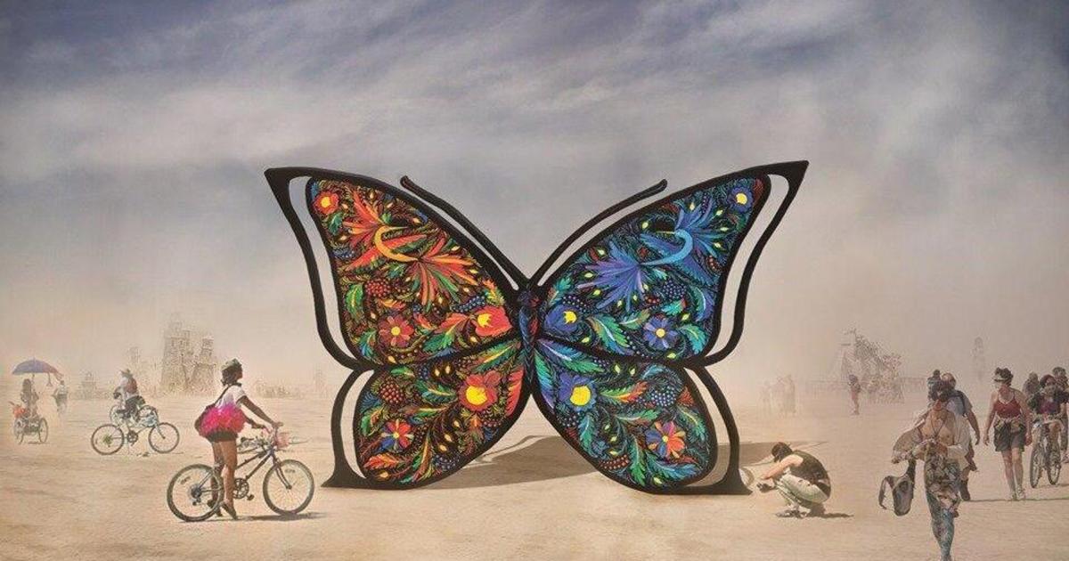 Украинцы представят трехметровую бабочку в Петриковском стиле на Burning Man 2019