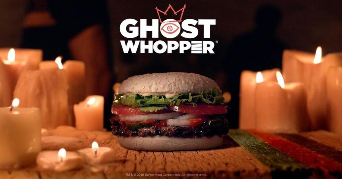 Burger King устроил спиритическую дегустацию новинки в честь Хэллоуина