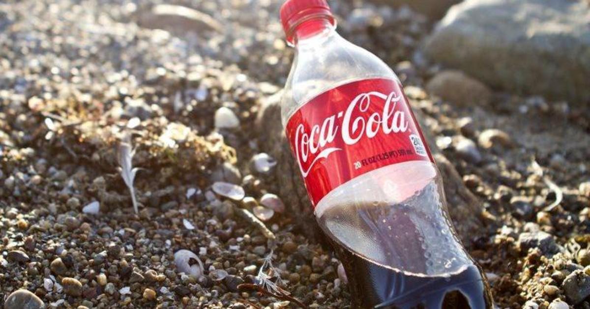 Coca-Cola и PepsiCo возглавили рейтинг брендов, загрязняющих среду пластиком