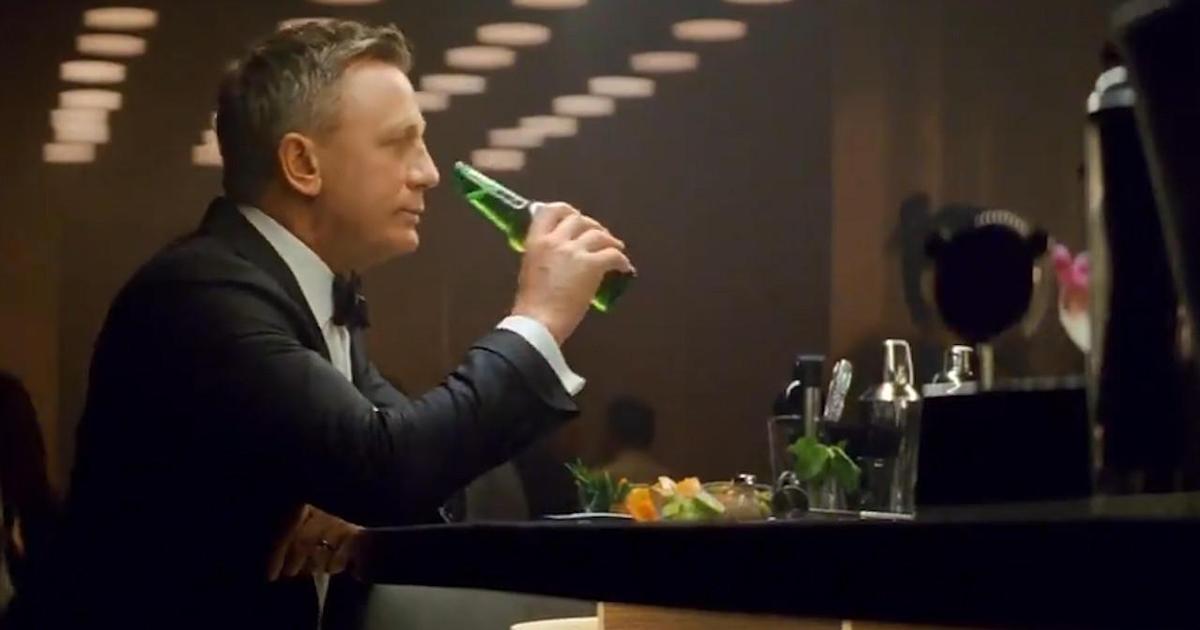 Дэниел Крейг сменил мартини на Heineken в рекламе пивного бренда