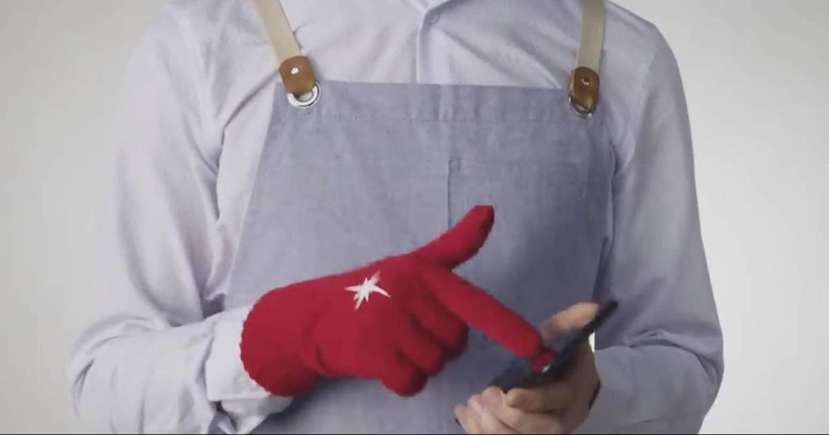 Stella Artois предложила киевлянам антисмартфон-перчатки на праздники