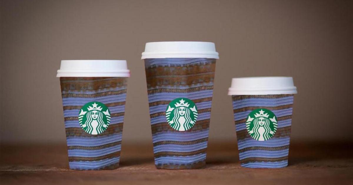 Ажиотаж вокруг красных стаканов Starbucks вылился в ряд смешных мемов.