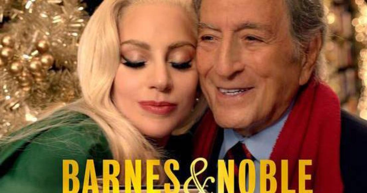 Леди Гага и Тони Бенетт спели в рождественском ролике Barnes &#038; Noble.