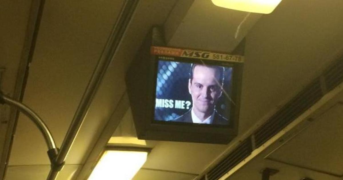 Профессор Мариарти напомнил о себе с мониторов киевского метро.