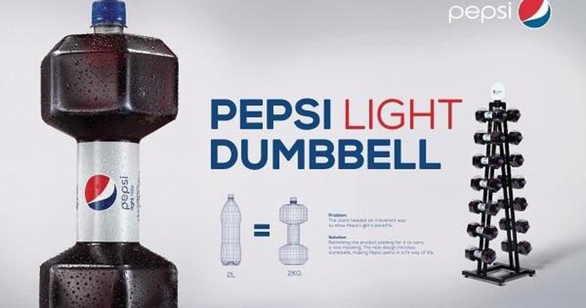 Pepsi Light представили в виде гантели.
