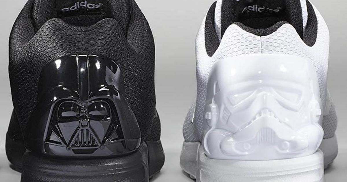 Adidas выпустил кроссовки для фанатов Звездных Войн.