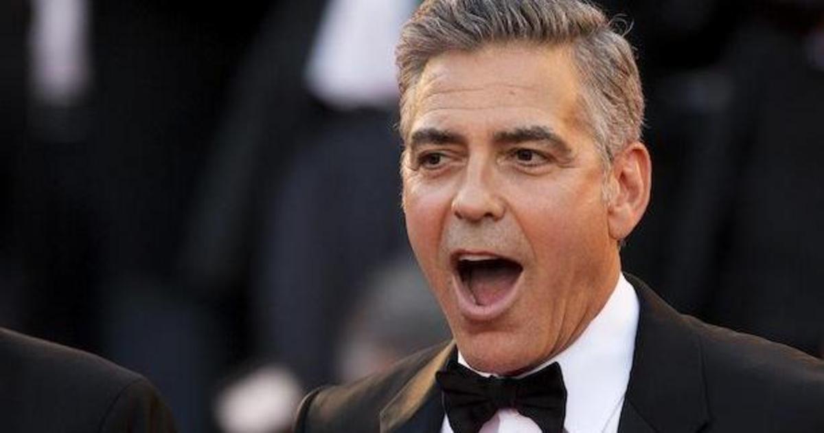Украинский МинКульт решил поддержать Педро Альмодовара и Джорджа Клуни.