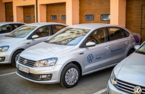 Volkswagen в Україні надає автомобілі медичним та соціальним працівникам Києва