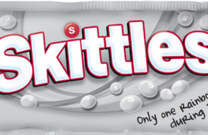 Skittles вновь выпустит бесцветную упаковку в честь ЛГБТ
