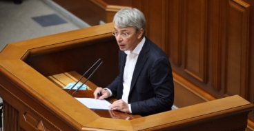 Александр Ткаченко стал новым министром культуры и информационной политики