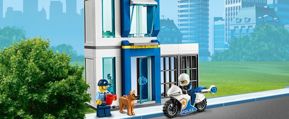 Lego отказалась от рекламы конструкторов с полицейскими в связи с протестами в США