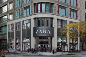 Чистая прибыль владельца Zara упала на 70% в 2020 году