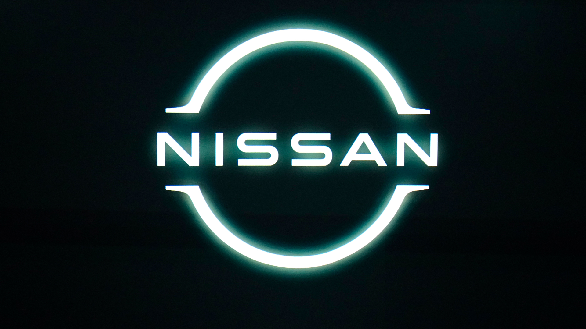 Nissan представил новое лого для digital мира