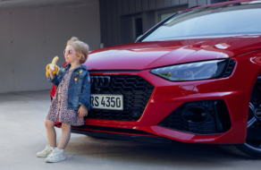 Audi раскритиковали за рекламу с девочкой и автомобилем