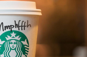 Starbucks креативно поблагодарил посетителей за ношение масок