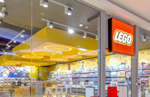 Lego откроет 120 новых магазинов, несмотря на пандемию